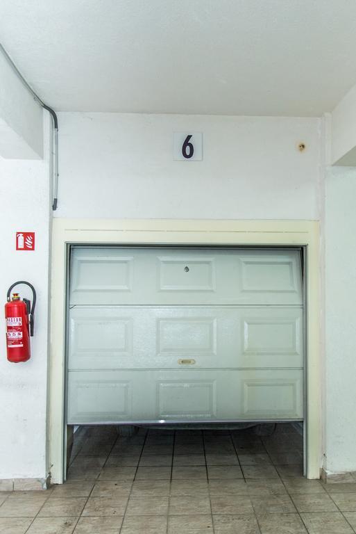 Apartment Flores Osijek Exterior photo